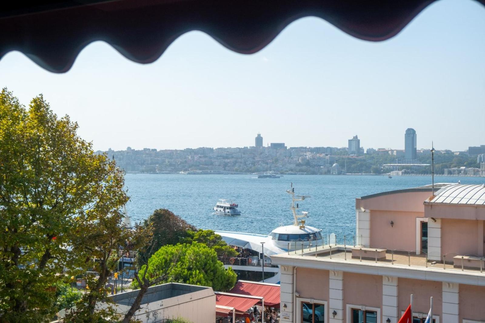 216 Bosphorus Suite Istanboel Buitenkant foto