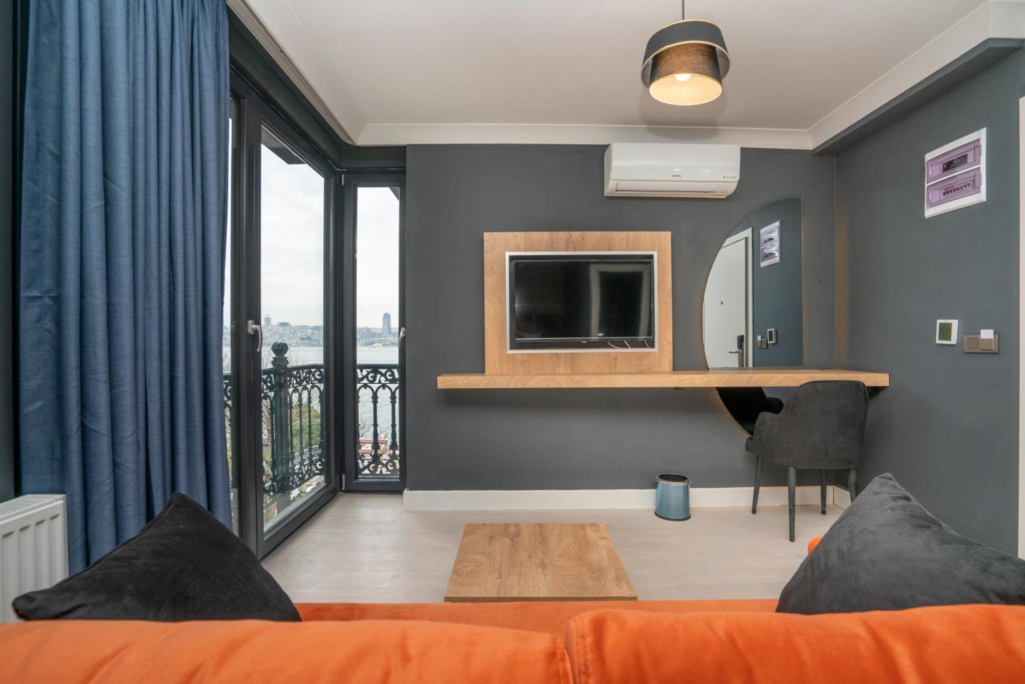 216 Bosphorus Suite Istanboel Buitenkant foto